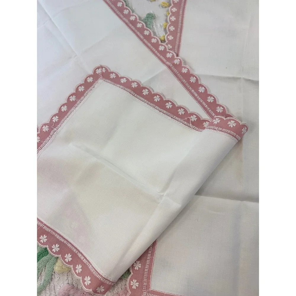Vintage White Linen Table Runners Pink Scalloped Floral Embroidered Edge set 2